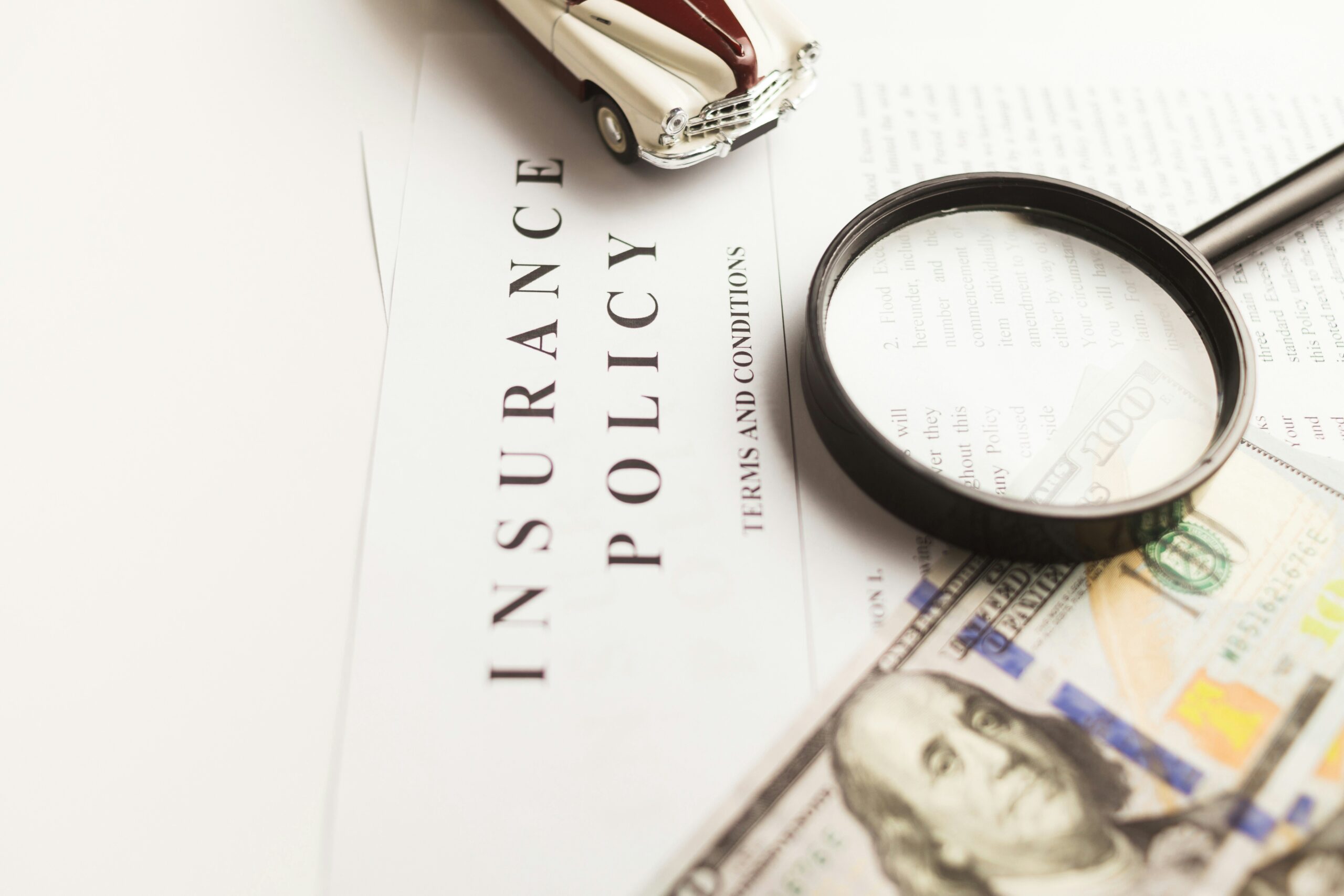 Infographic showing statistics on patent infringement lawsuit costs