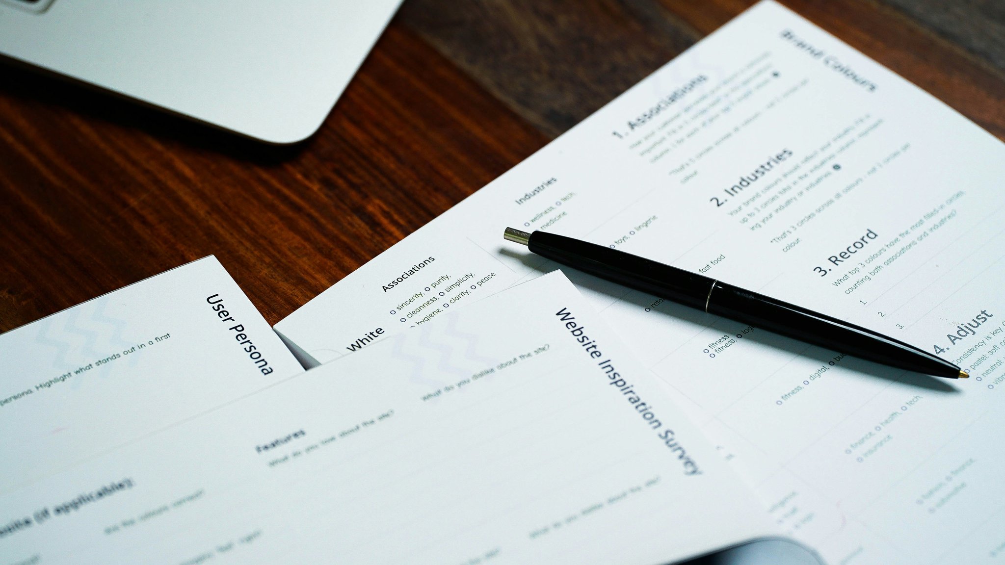Flowchart demonstrating the patent search process
