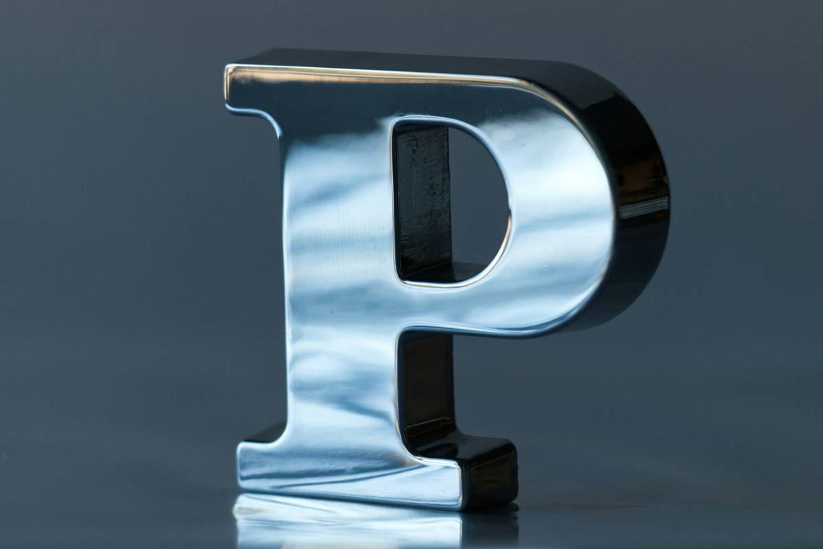 How to Navigate IP Dispute Claims with Patent Infringement Insurance: Your Ultimate Guide