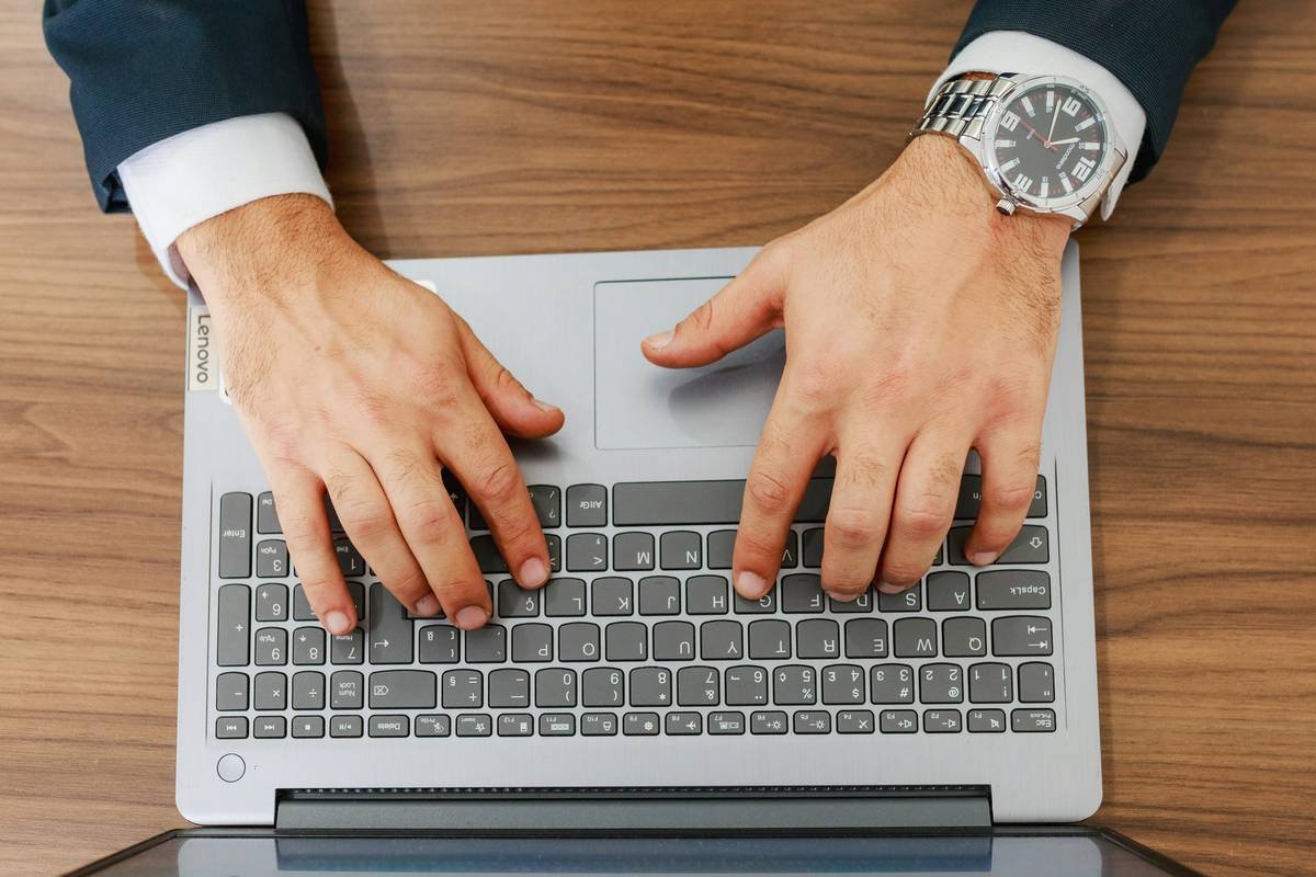 What Is a Patent Infringement Risk Policy—and Do You Actually Need One?