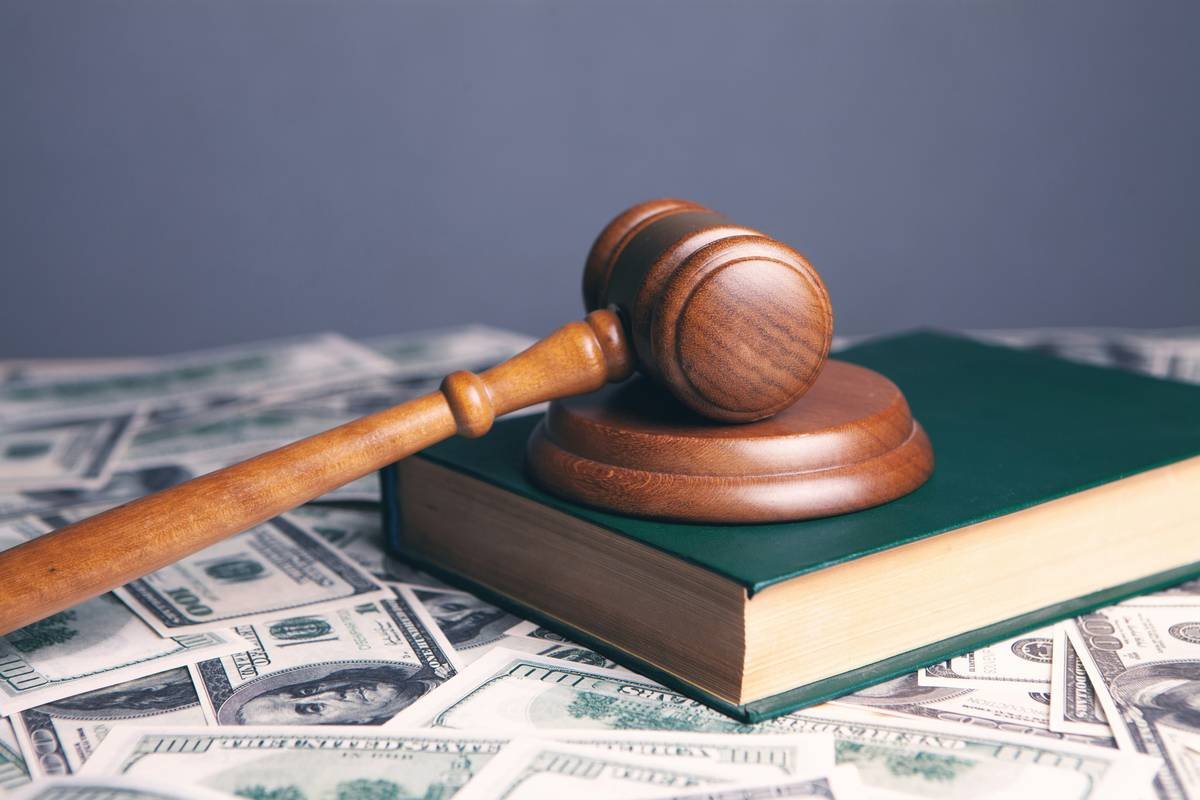 Patent Defense Legal Complaint Costs: 7 Proven Ways to Avoid Financial Catastrophe